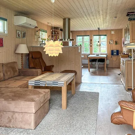 2 Bedroom Cozy In * Farsø