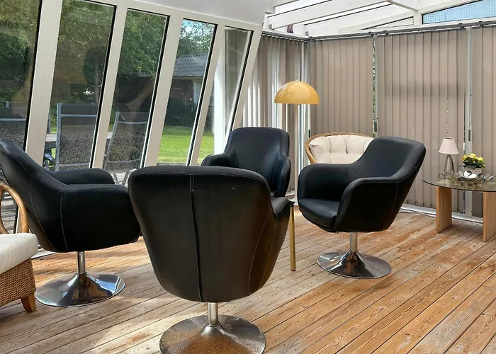 펜션 2 Bedroom Cozy In Farsø