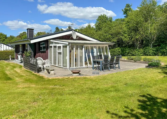 펜션 2 Bedroom Cozy In Farsø